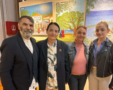 Γαρυφαλλιά Μπάρη - Η Θρακιώτισσα που εμπνέεται από τη Θράκη και ζωγραφίζει τον τόπο μας