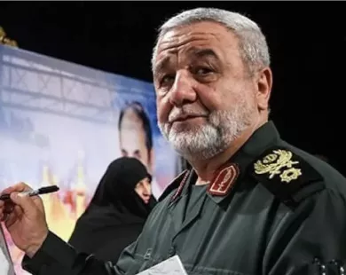 ++φώτο @IMG ΙΡΑΝΟΣ ΔΙΟΙΚΗΤΗΣ Ιρανός διοικητής: Θα εκτοξεύουμε πυραύλους προς την Κύπρο, μέχρι να φύγουν οι Αμερικανοί από το νησί «Οι Αμερικανοί έχουν μεταφέρει το μεγαλύτερο μέρος των αεροσκαφών τους στην Κύπρο και θα εκτοξεύσουμε αρκετούς πυραύλους εναν