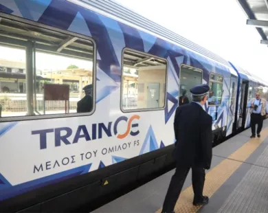 ΤΡΑΙΝΟΣΕ: Ξαφνικά μας έκανε τα τέσσερα… δύο!