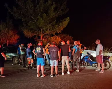 Σώθηκε ο Ίασμος μετά από ολονύχτια μάχη