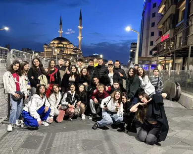 Κωνσταντινούπολη:  Σε μαθηματικό  περιβαλλοντικό συνέδριο μαθητές του 2ου  Γυμνασίου Κομοτηνής