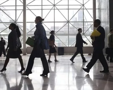 ΙΝΕ ΓΣΕΕ: Το χάσμα στο επίπεδο ευημερίας  μεταξύ Ελλάδας και ΕΕ παραμένει εξαιρετικά υψηλό