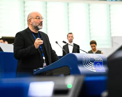 Κομισιόν: Η στήριξη  μικρών καφενείων και  παντοπωλείων στα ορεινά χωριά επιτρέπεται