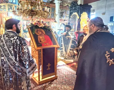 Η ακολουθία του Νυμφίου στο ναό Κοιμήσεως της Θεοτόκου Μαρώνειας