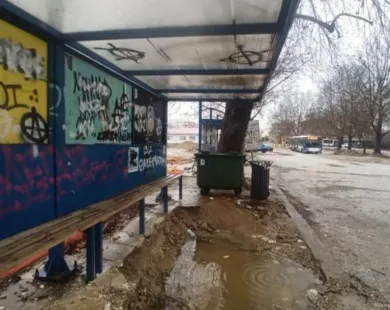 Διαμαρτυρία φοιτητών για τη στάση της Παλιάς Νομικής – Προσεχώς η ανάπλαση του σημείου