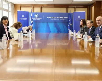 Τι συζήτησαν Φλωρίδης – Κοβέσι στο υπουργείο Δικαιοσύνης