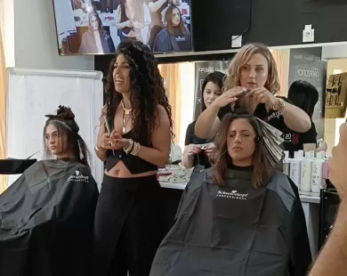 Η Έλενα Τριανταφυλλίδου και το «Gossip» μάγεψαν το Ηράκλειο Κρήτης