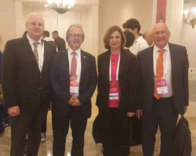 Στην Σύνοδο της Σοσιαλιστικής Διεθνούς στην Κωνσταντινούπολη ο Ιλχάν Αχμέτ