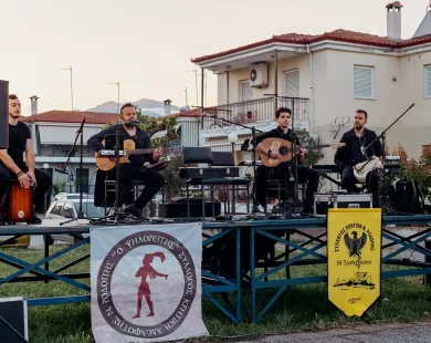 Κρήτη και Πόντος συναντήθηκαν μουσικοχορευτικά στην Κομοτηνή – ΕΙΚΟΝΕΣ & ΒΙΝΤΕΟ