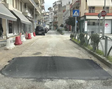 Ν. Ζωίδη: Μπαλώθηκε η λακκούβα που προκαλούσε προβλήματα