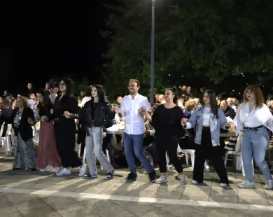 Παραδημή: Πλήθος κόσμου γλέντησε στο μεγάλο παραδοσιακό πανηγύρι