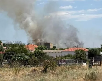 Υπό μερικό έλεγχο η φωτιά στον Πολύανθο