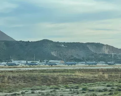 Σούδα: Συνελήφθη Αζέρος που φωτογράφιζε τις στρατιωτικές εγκαταστάσεις