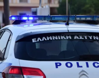 Έβρος: Συνελήφθησαν επιβαίνοντες σε κλεμμένο αμάξι