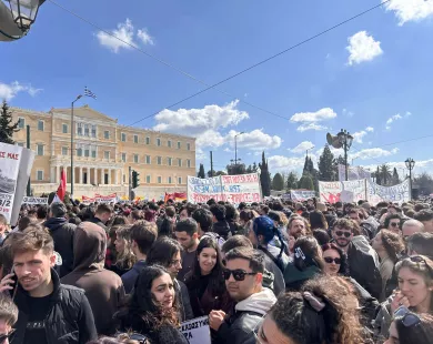 Σε εξέλιξη συλλαλητήρια για τα τρία χρόνια από το σιδηροδρομικό δυστύχημα στα Τέμπη