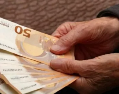 Αυξήσεις στις συντάξεις: Πόσα θα κερδίσετε από τον Ιανουάριο