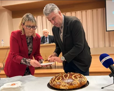 Έκοψε βασιλόπιτα το Περιφερειακό Συμβούλιο – ΒΙΝΤΕΟ