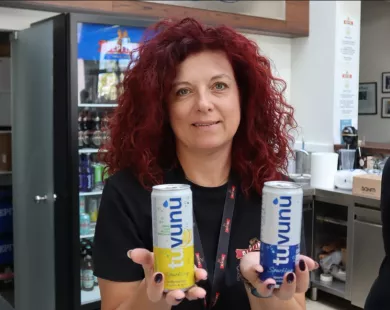 Κυκλοφόρησε το νέο tuvunu ανθρακούχο λεμόνι & yusu