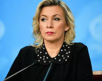 Απάντηση ΥΠΕΞ στη Ζαχάροβα: «Κατάφωρη παραβίαση του διεθνούς δικαίου η εισβολή στην Κύπρο»