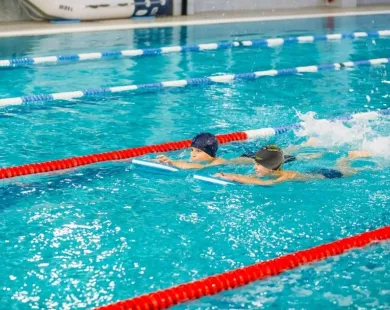 Υποχρεωτικό μάθημα η κολύμβηση σε Γ’ και Δ’ Δημοτικού