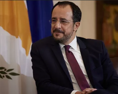 Ν. Χριστοδουλίδης: Η Κυπριακή Δημοκρατία δεν εμπλέκεται σε οποιαδήποτε στρατιωτική επιχείρηση και δεν αποτελεί τον στόχο των επιθέσεων