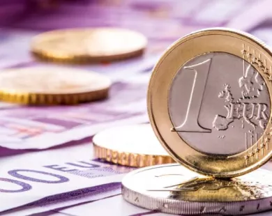 euro-xreos-ellada_8.jpg
