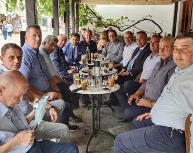 ok-perifereia_amth_horis_maska_metios.jpg