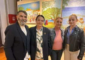 Γαρυφαλλιά Μπάρη - Η Θρακιώτισσα που εμπνέεται από τη Θράκη και ζωγραφίζει τον τόπο μας