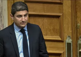 ΛΕΥΤΕΡΗΣ ΑΥΓΕΝΑΚΗΣ