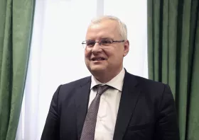 Δίκαιες αποζημιώσεις για τους κτηνοτρόφους, ζητάει ο Ιλχάν Αχμέτ