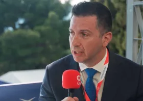 Κιρμικίρογλου στο CNN Greece: Νέα δεδομένα στην αδειοδότηση για τα περιφερειακά τηλεοπτικά κανάλια