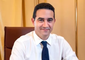 Μ. Κατρίνης: «Κατάπτυστη  η κυβερνητική τροπολογία  για το μνημείο  του Αγνώστου Στρατιώτη»