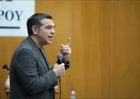 Τσίπρα για νέο κόμμα: «Θα πάρουμε ξανά το πρωτάθλημα όταν φτιάξουμε ομάδα που θα κερδίζει»
