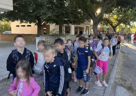 «Pedibus»:  Μικροί  Κομοτηναίοι  περπάτησαν  προς το σχολείο