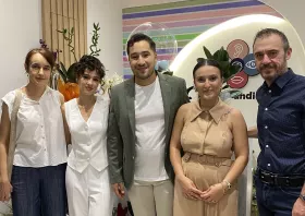Πλήθος κόσμου παρευρέθηκε για να γιορτάσει την έναρξη λειτουργίας του Lexilandia