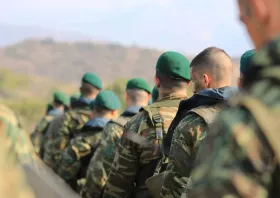 Αναγνώριση της στρατιωτικής θητείας στα συντάξιμα,  προτείνει η Νίκη