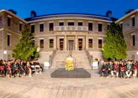 Η Ζυθοποιία  Μακεδονίας Θράκης στηρίζει  την Αμερικανική  Γεωργική Σχολή  και το Perrotis College