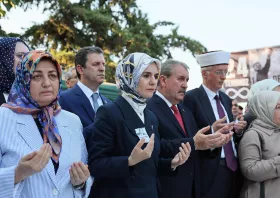 Στην Κομοτηνή η υπουργός Οικογένειας Τουρκίας - Συνήθεις προκλήσεις, μικρότερο ακροατήριο