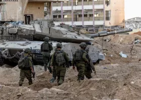 Η ειρήνη στα χέρια των ηγετών
