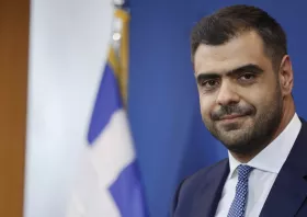 Απορρίπτει την ύπαρξη «γκρίζων ζωνών» στο Αιγαίο ο Π. Μαρινάκης