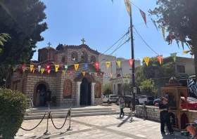 Την πολιούχο  της Αγία Παρασκευή εορτάζει η Κομοτηνή