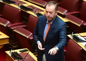 Β. Κόκκαλης:  Να επανέλθουν 13ος και 14ος μισθός στο Δημόσιο