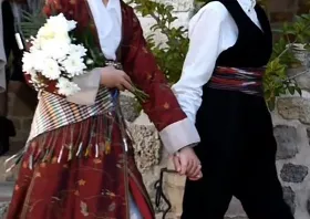 «Θρακιώτικος γάμος» από τους Συλλόγους «Αξίζω» και Θρακών