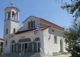 Άγνωστοι διέρρηξαν και προκάλεσαν φθορές στην Αγία Μαρίνα Ιμέρου