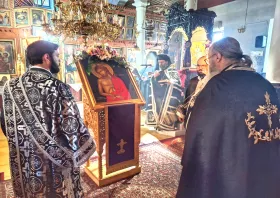 Η ακολουθία του Νυμφίου στο ναό Κοιμήσεως της Θεοτόκου Μαρώνειας