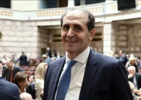 Πέθανε από ανακοπή καρδιάς σε ηλικία 59 ετών ο Απόστολος Βεσυρόπουλος
