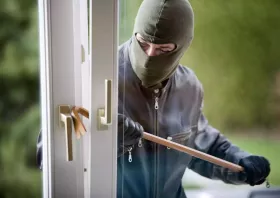 Στα χέρια της Αστυνομίας κλέφτης 5 σπιτιών στον Έβρο