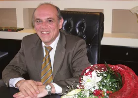 Το Δημοτικό Συμβούλιο Κομοτηνής αποχαιρετά τον Δημήτρη Κοτσάκη