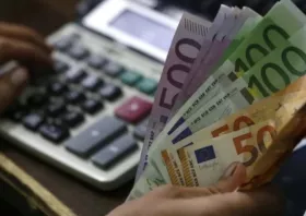 «Ζεστό» κρατικό χρήμα 17.500 ευρώ για νέες επιχειρήσεις