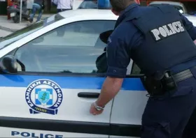 Εγνατία Οδός: Συνελήφθησαν με 69 πακέτα λαθραίων τσιγάρων